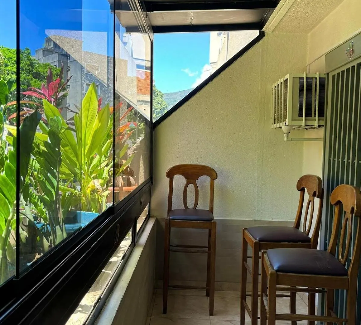 アパート El Bosque-Chacao Apt Con Terraza カラカス