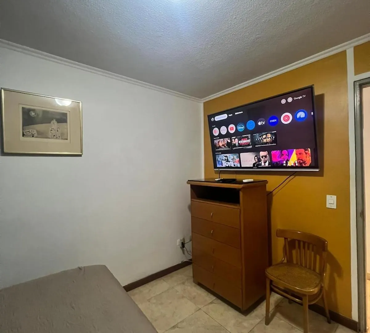 El Bosque-Chacao Apt Con Terraza カラカス アパート